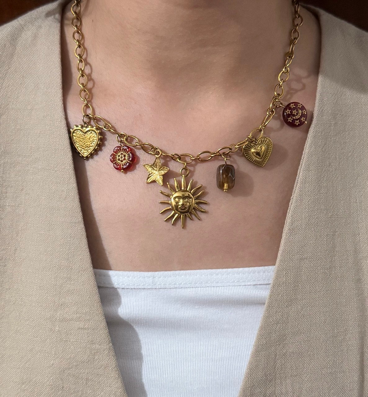 collier charms